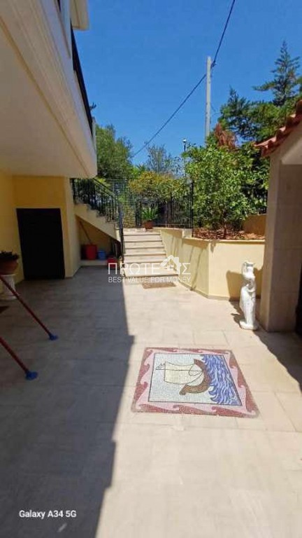 Κτίριο 540 τ.μ. πρός πώληση, Αττική - Υπόλοιπο, Ραφήνα