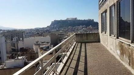 Κτίριο 3.500 τ.μ. πρός πώληση, Αθήνα - Κέντρο, Κέντρο