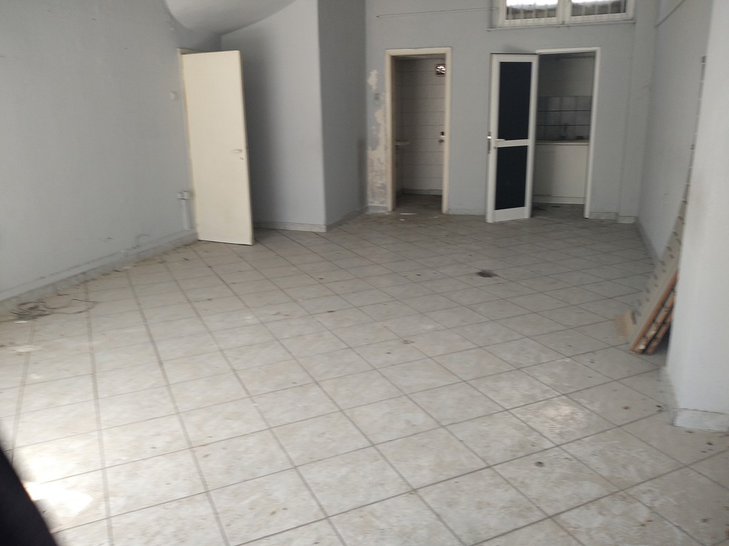 Κατάστημα 110 τ.μ. προς ενοικίαση, Αχαρνές