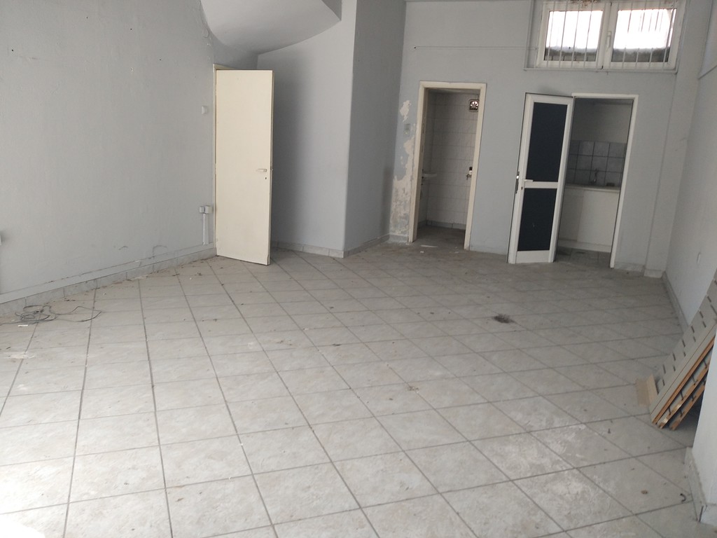 Κατάστημα 110 τ.μ. προς ενοικίαση, Αχαρνές