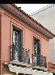 Κτίριο 620 τ.μ. προς πώληση, Πλάκα Αθήνας-thumb-2