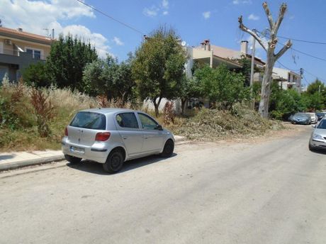 Land plot 200sqm for sale-Gerakas