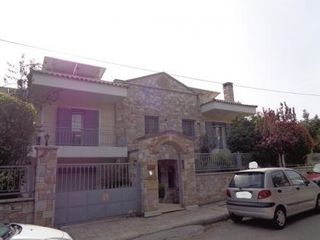 Detached home 330 sqm for sale