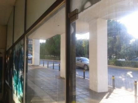 Store 140sqm for rent-Mets - Kalimarmaro