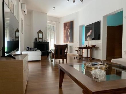 Κτίριο 286 τ.μ. πρός πώληση, Αθήνα - Κέντρο, Παγκράτι