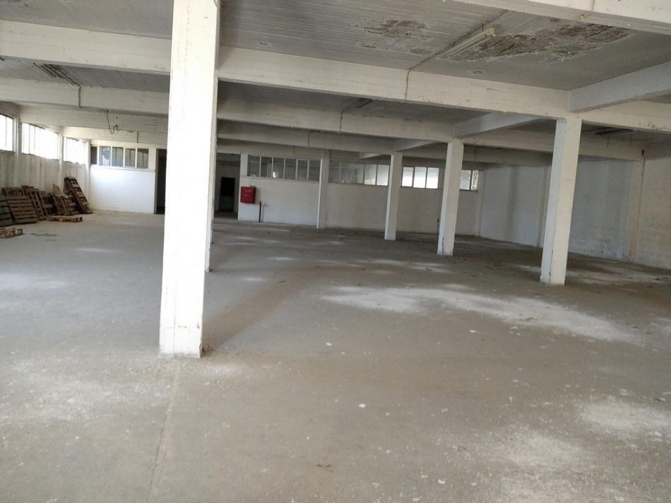 Γραφείο 3.000 τ.μ. πρός ενοικίαση, Αθήνα - Δυτικά Προάστια, Μεταμόρφωση