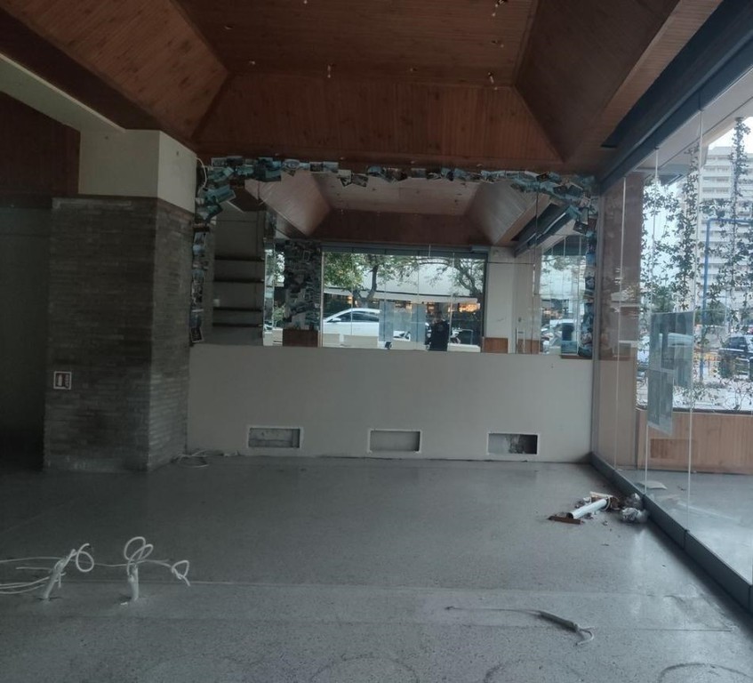 Κατάστημα 300 τ.μ. πρός ενοικίαση, Αθήνα - Βόρεια Προάστια, Χολαργός