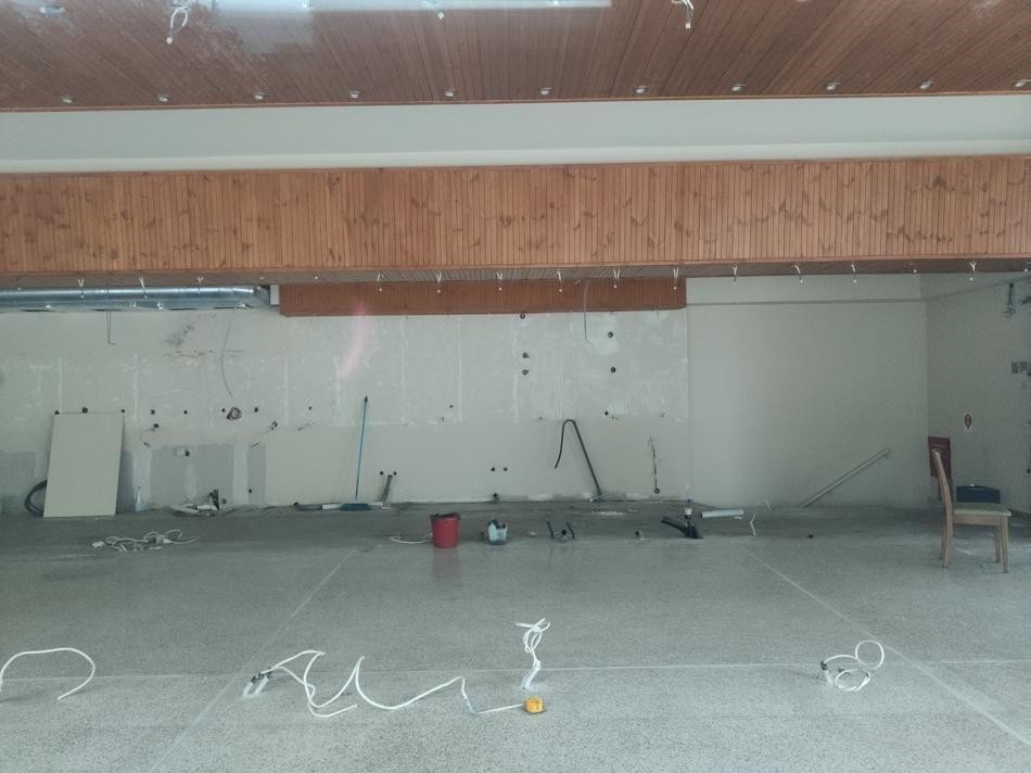 Κατάστημα 300 τ.μ. πρός ενοικίαση, Αθήνα - Βόρεια Προάστια, Χολαργός