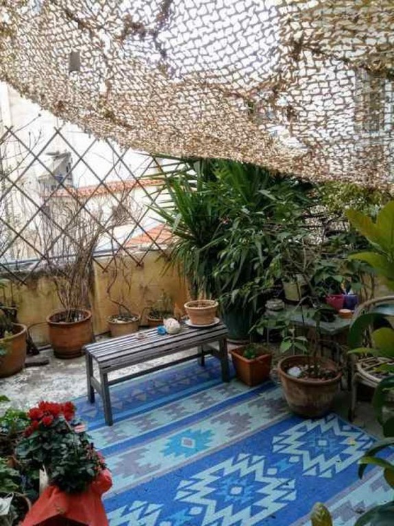 Επιχειρηματικό κτίριο 270 τ.μ. πρός πώληση, Αθήνα - Κέντρο, Εξάρχεια - Νεάπολη