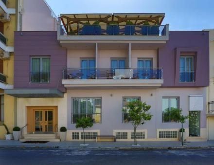 Hotel 700sqm for sale-Aidipsos