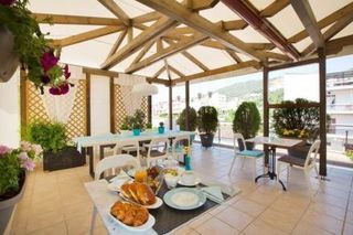 Ξενοδοχείο 700 τ.μ. για πώληση, Εύβοια, Αιδηψός-thumb-1