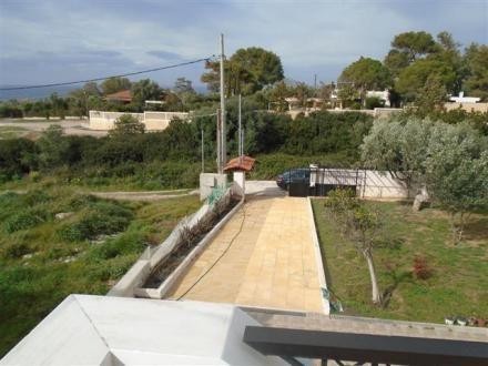 Μονοκατοικία 210 τ.μ. προς ενοικίαση, Παλαιά Φώκαια