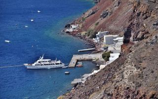 Κτίριο 70 τ.μ. για πώληση, Κυκλάδες, Σαντορίνη-thumb-4