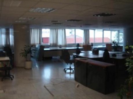 Office 1.000sqm for rent-Kentro