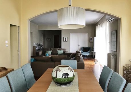 Building 650 sqm for sale