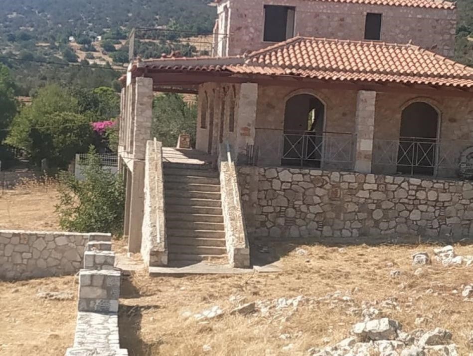 Μονοκατοικία 280 τ.μ. προς πώληση, Σαλάντι