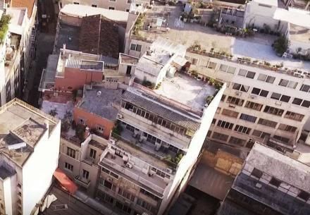 Business bulding 2.150sqm for rent-Kentro