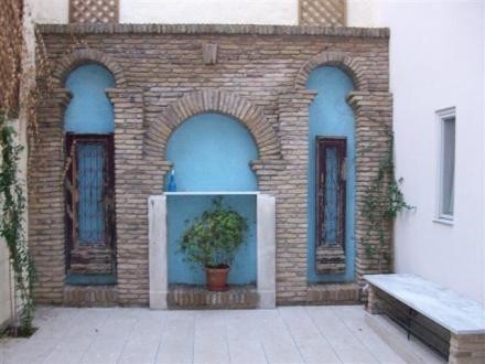 Μονοκατοικία 1.260 τ.μ. πρός πώληση, Αθήνα - Κέντρο, Εξάρχεια - Νεάπολη