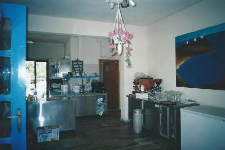 Κατάστημα 160 τ.μ. προς πώληση, Θήρα