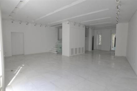 Γραφείο 700 τ.μ. προς πώληση, Σύνταγμα