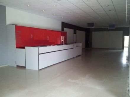 Office 1.480sqm for rent-Salamina