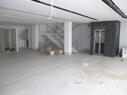 Store 2.500 sqm for sale