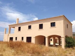 Μονοκατοικία 680 τ.μ. για πώληση