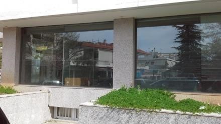 Κατάστημα 136 τ.μ. πρός ενοικίαση, Αθήνα - Βόρεια Προάστια, Μελίσσια