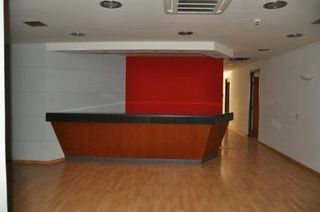 Κατάστημα 600 τ.μ. για ενοικίαση, Αθήνα - Νότια Προάστια, Καλλιθέα-thumb-1