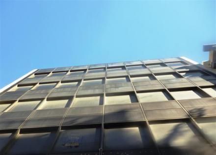 Επιχειρηματικό κτίριο 1.400τ.μ. για ενοικίαση-Ιστορικό κέντρο