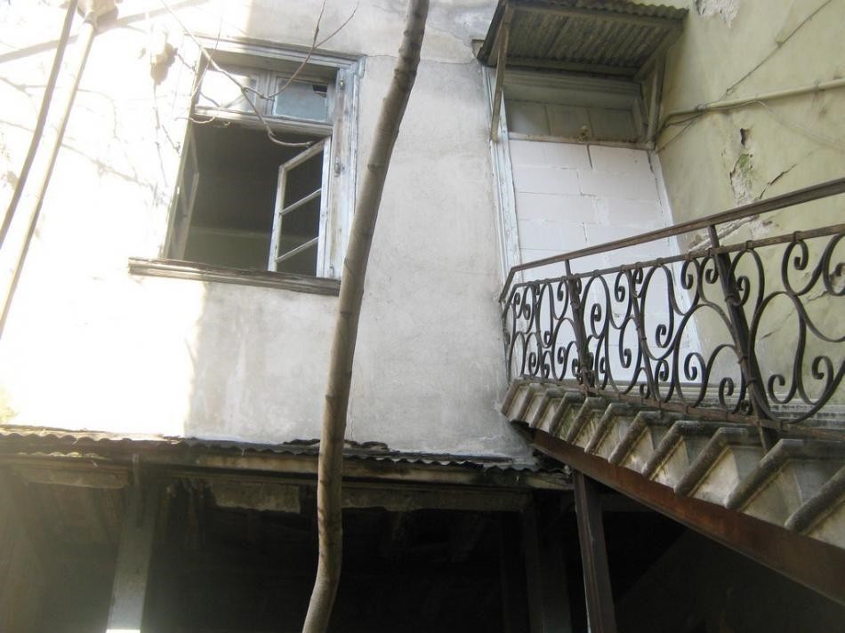 Οικόπεδο 200 τ.μ. προς πώληση, Μεταξουργείο