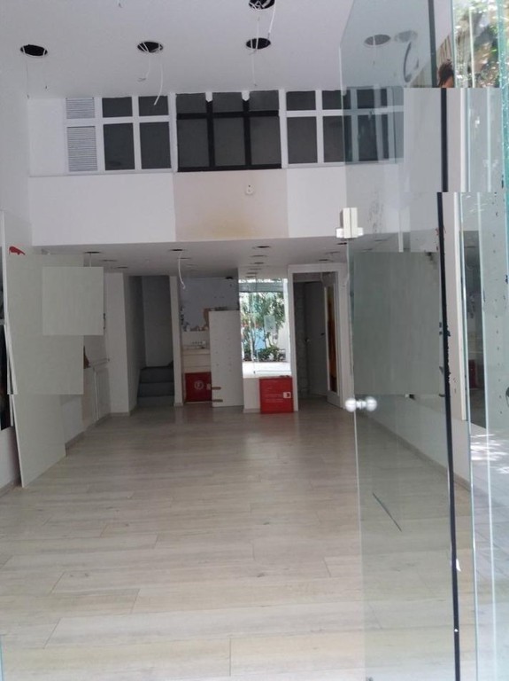 Κατάστημα 54 τ.μ. προς ενοικίαση, Κολωνάκι