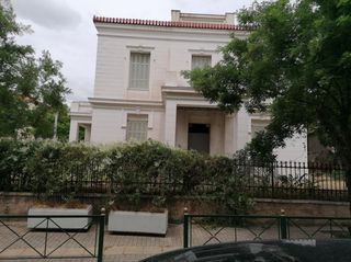 Οικόπεδο 1.100 τ.μ. προς πώληση, Μαρούσι-thumb-1