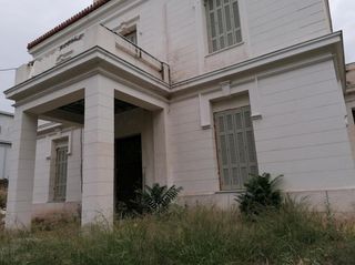 Οικόπεδο 1.100 τ.μ. προς πώληση, Μαρούσι-thumb-2