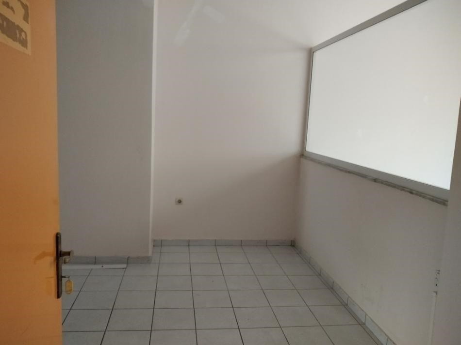 Κατάστημα 234 τ.μ. προς ενοικίαση, Κέντρο Παλαιού Μενιδίου