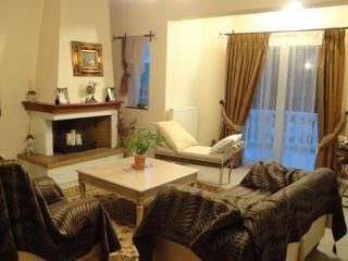 Detached home 220 sqm for sale