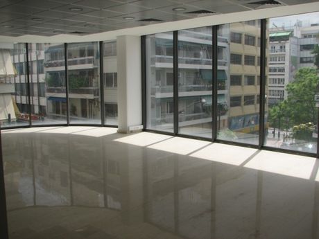 Επιχειρηματικό κτίριο 650τ.μ. για πώληση-Ιστορικό κέντρο