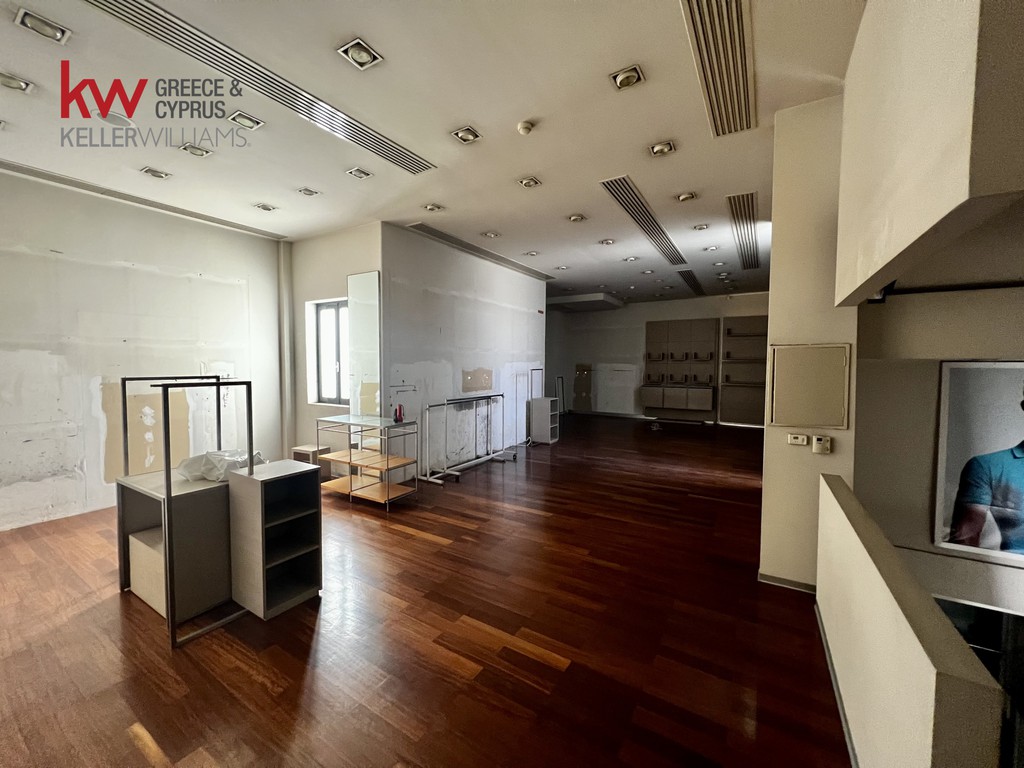 Κατάστημα 900 τ.μ. πρός ενοικίαση, Αχαΐα, Πάτρα