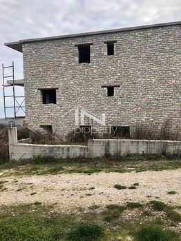 Μεζονέτα 140τ.μ. για πώληση-Βέλο