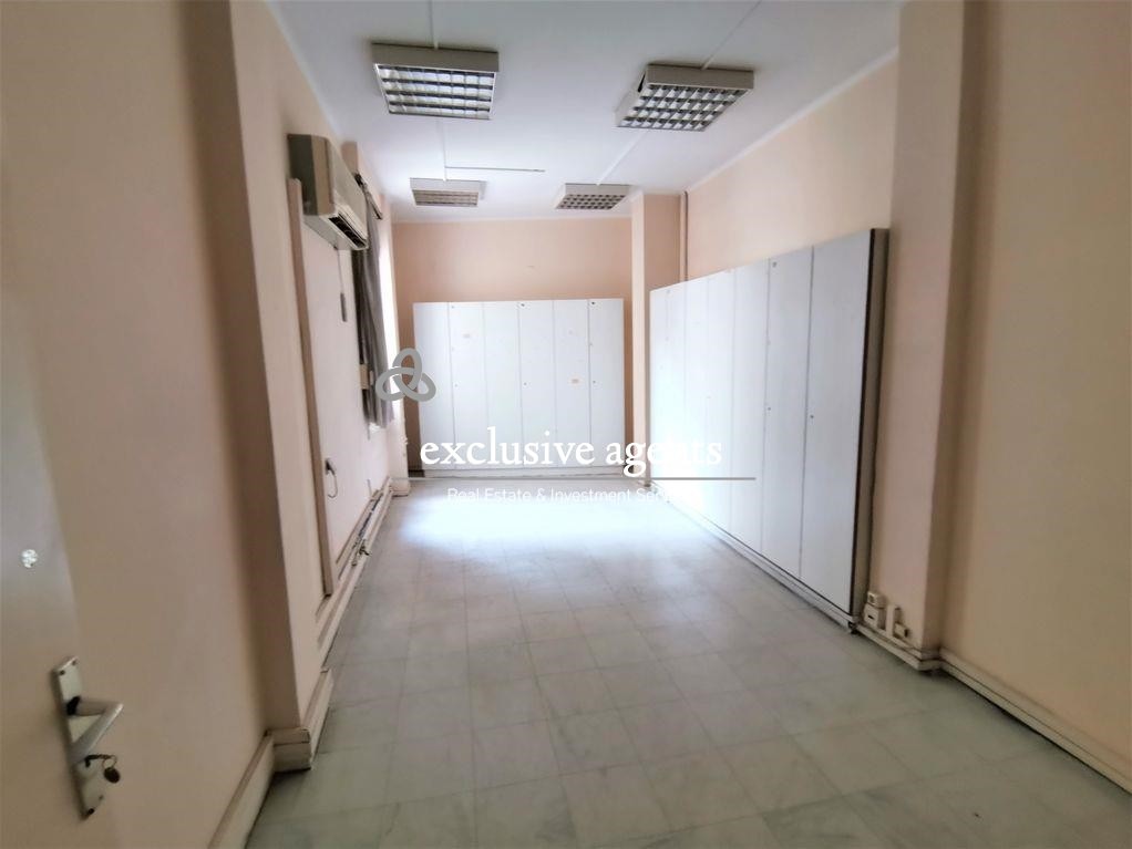 Γραφείο 595 τ.μ. προς πώληση, Πλατεία Κλαυθμώνος