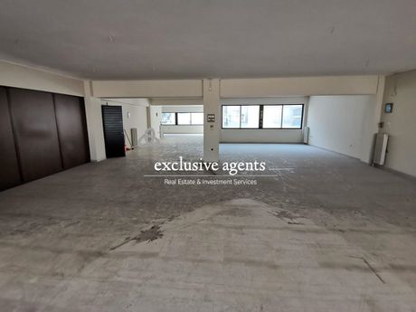 Office 300 sqm for rent