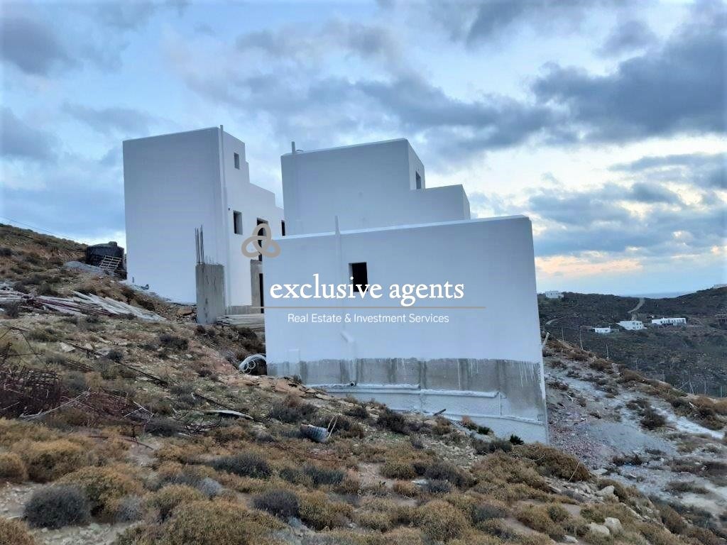 Συγκρότημα διαμερισμάτων 300 τ.μ. προς πώληση, Χώρα Άνδρου