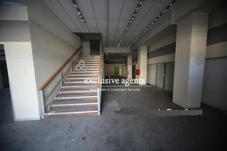 Κατάστημα 700 τ.μ. για πώληση, Πειραιάς, Λιμάνι-thumb-1