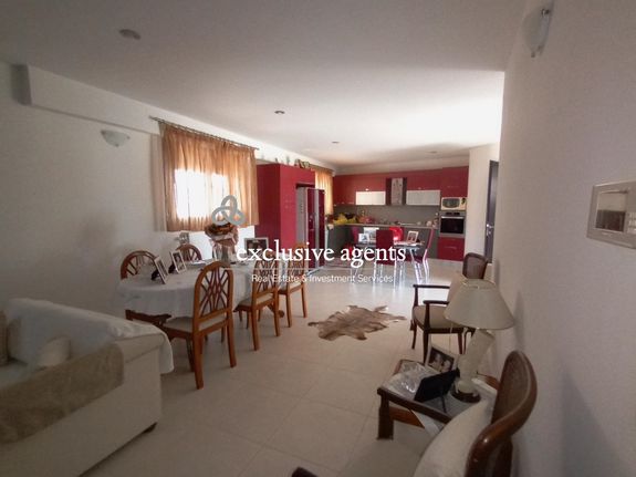Building 980 sqm for sale, Piraeus Suburbs, Nikaia