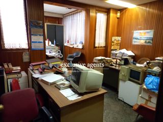 Γραφείο 187 τ.μ. προς πώληση, Κέντρο Πειραιά-thumb-1