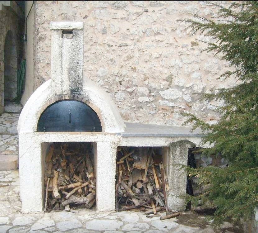 Βίλλα 344 τ.μ. πρός πώληση, Βοιωτία, Αράχοβα