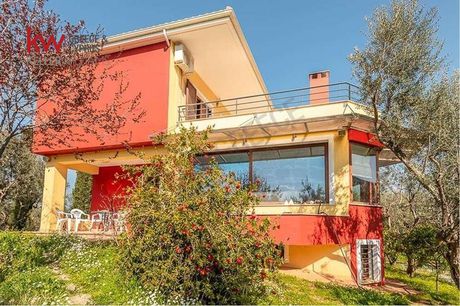 Μονοκατοικία 210 τ.μ. για πώληση