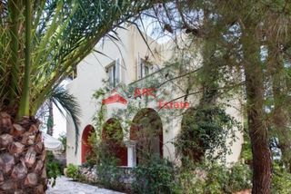 Μονοκατοικία 300 τ.μ. για πώληση