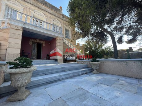 Μονοκατοικία 220τ.μ. για πώληση-Σύρος