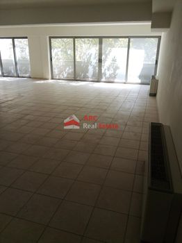 Επιχειρηματικό κτίριο 990τ.μ. για πώληση-Κέντρο